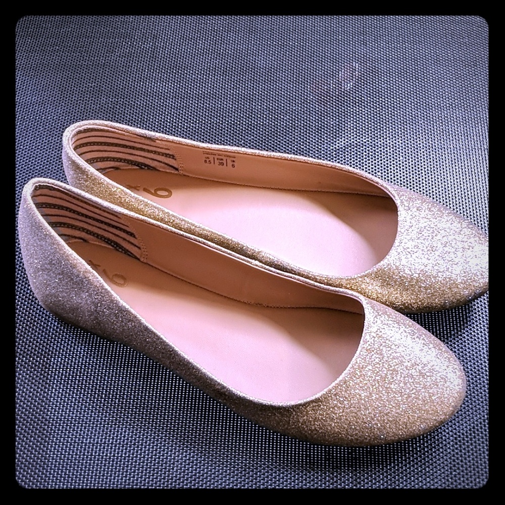 Gold glitter flats